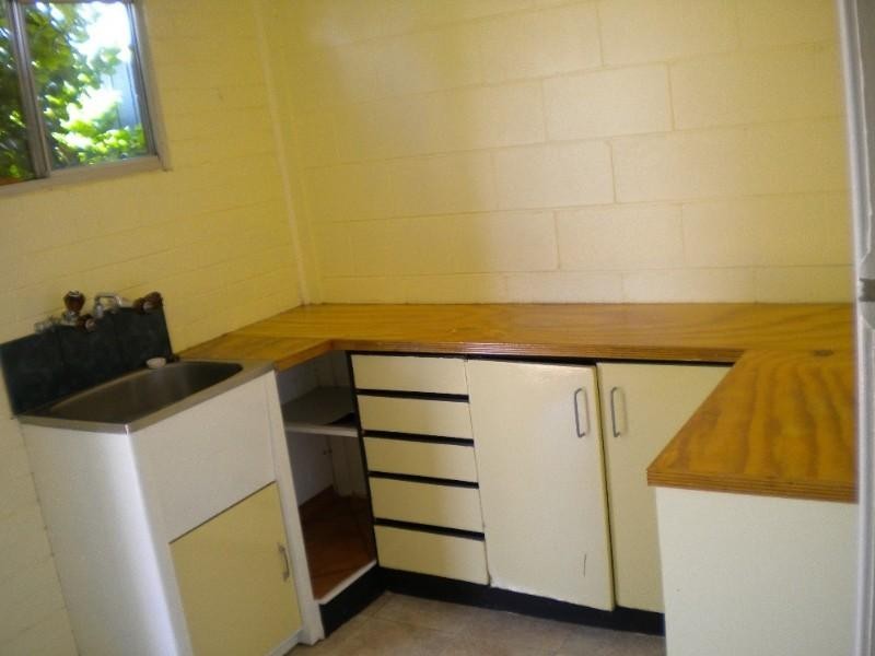 2/72 Hoey Street, Kearneys Spring QLD 4350