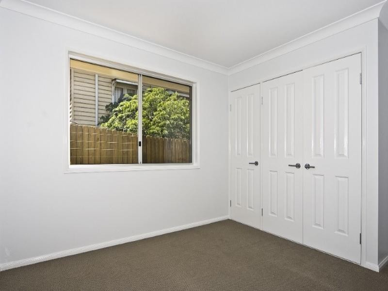 2/1A Macarthur Street, South Toowoomba QLD 4350