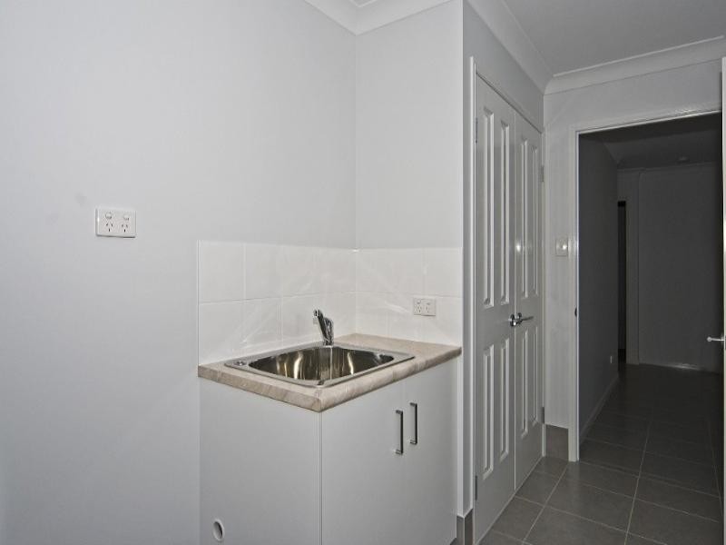 2/1A Macarthur Street, South Toowoomba QLD 4350