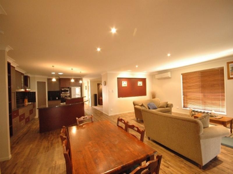 3 Ashley Court, Highfields QLD 4352