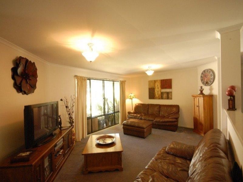 303 Greenwattle Street, Wilsonton QLD 4350