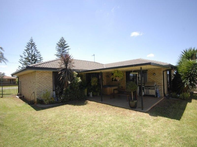 303 Greenwattle Street, Wilsonton QLD 4350