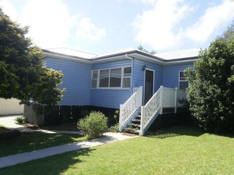 12 Jennings Street, South Toowoomba QLD 4350