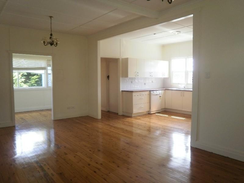 12 Jennings Street, South Toowoomba QLD 4350