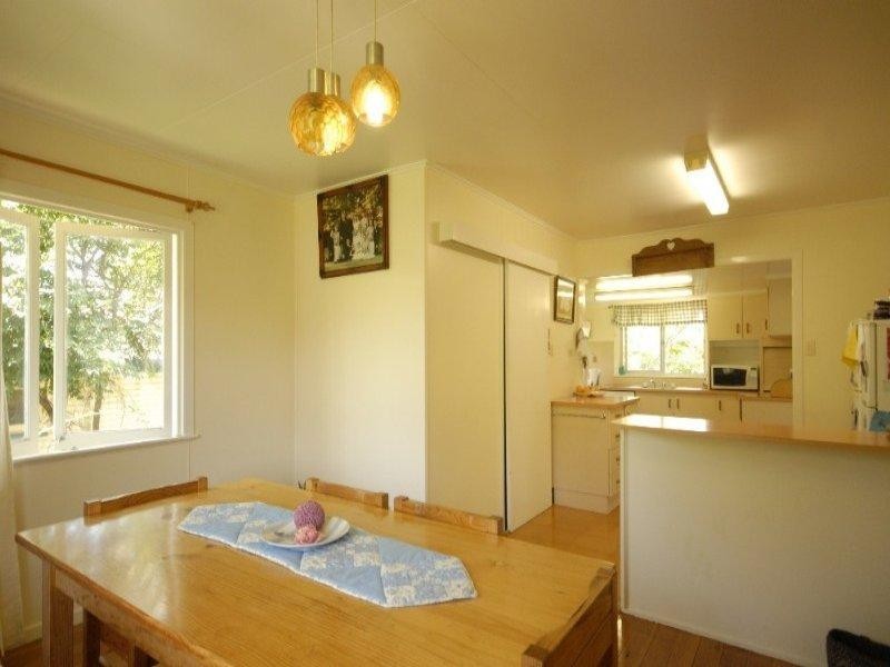 36 Hoey Street, Kearneys Spring QLD 4350