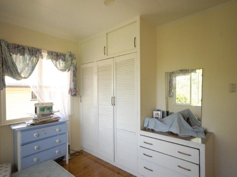 36 Hoey Street, Kearneys Spring QLD 4350