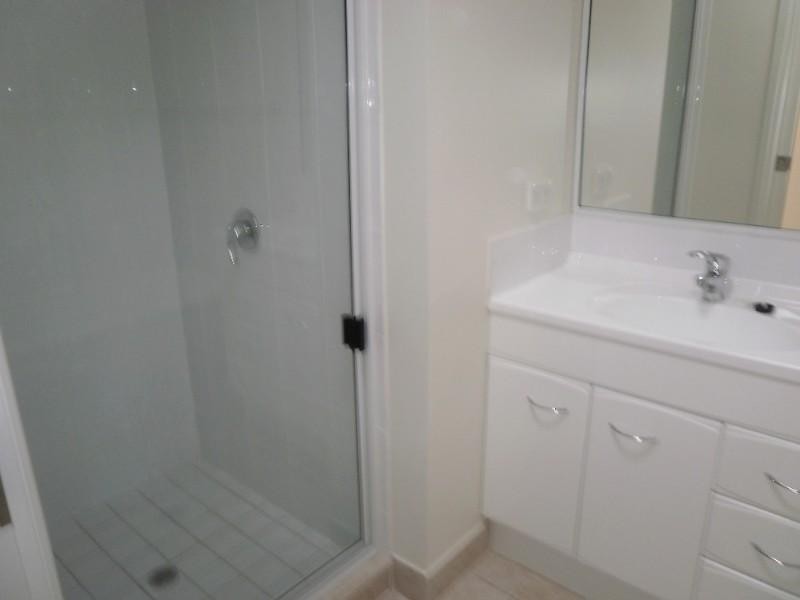 4/14 Uni Plaza Court, Kearneys Spring QLD 4350