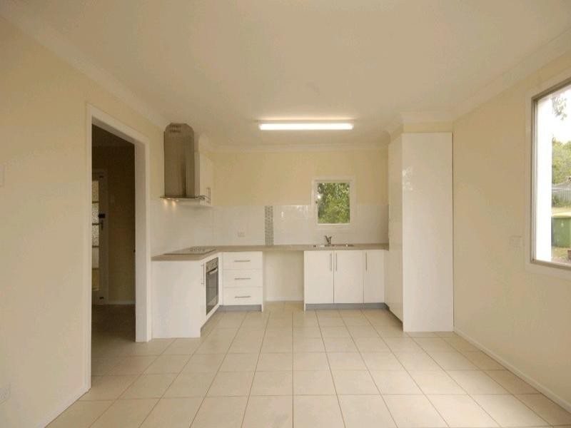 10 Seaton Street, South Toowoomba QLD 4350