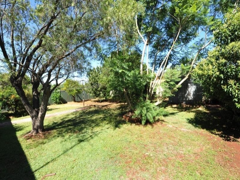 9 Brown Street, Rockville QLD 4350