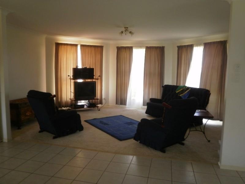 8 O’Beirne Street, Kearneys Spring QLD 4350