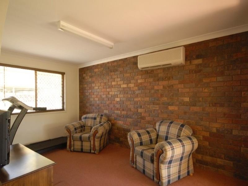 7 Ansett Court, Wilsonton QLD 4350