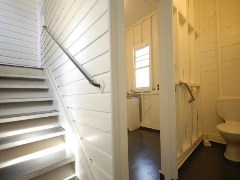 167 North Street, Rockville QLD 4350