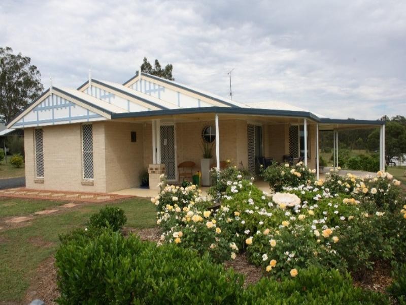 36 Parkridge Drive, Withcott QLD 4352