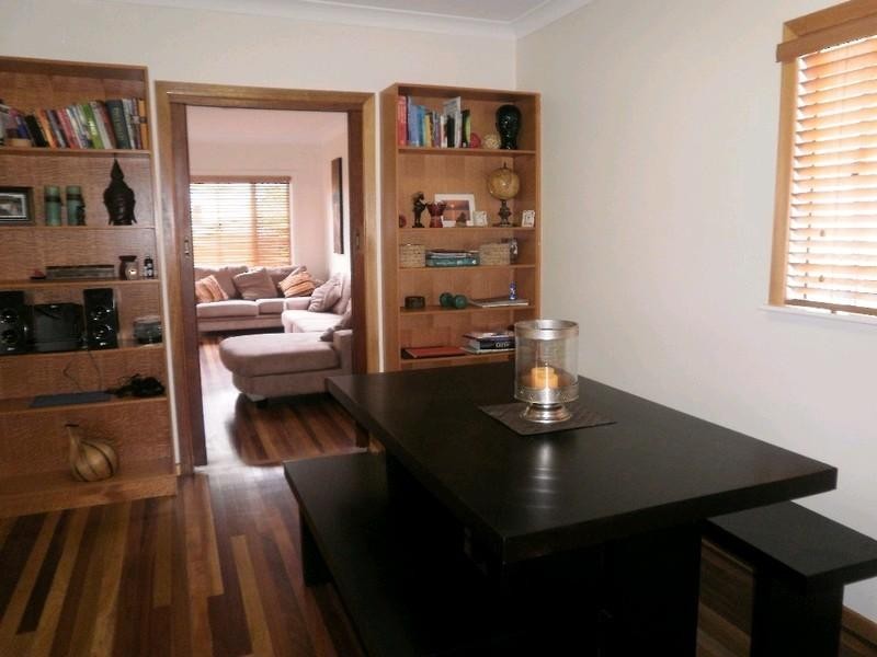 4 Kent Street, East Toowoomba QLD 4350