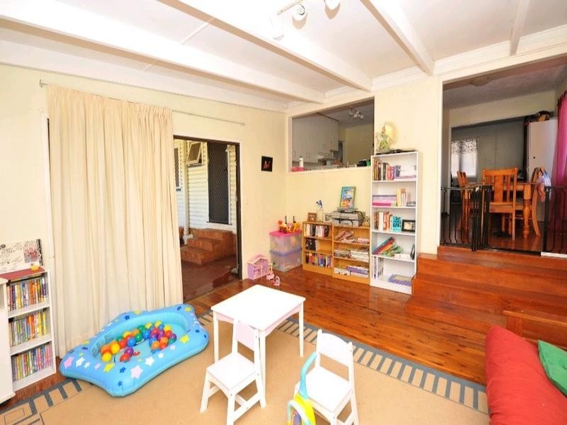 254 Tor Street, Toowoomba QLD 4350