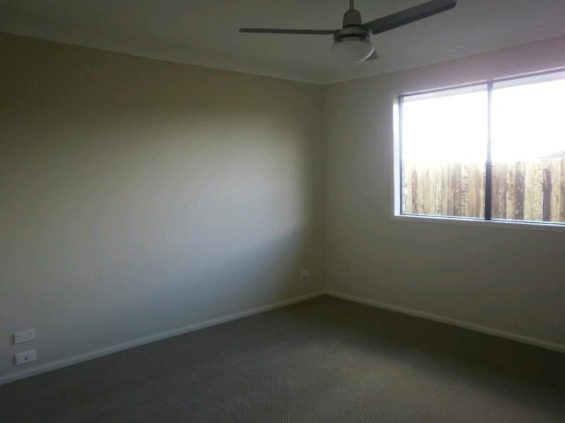 2/5 Barwick Court, Wilsonton Heights QLD 4350