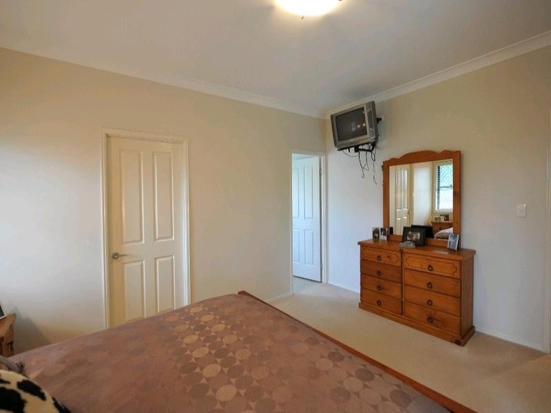 27 Polzin Road, Highfields QLD 4352