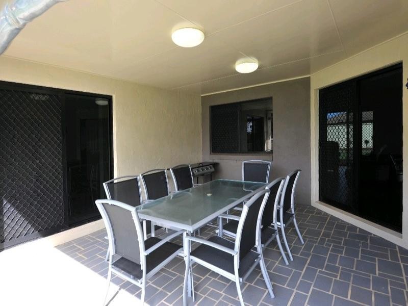 27 Polzin Road, Highfields QLD 4352