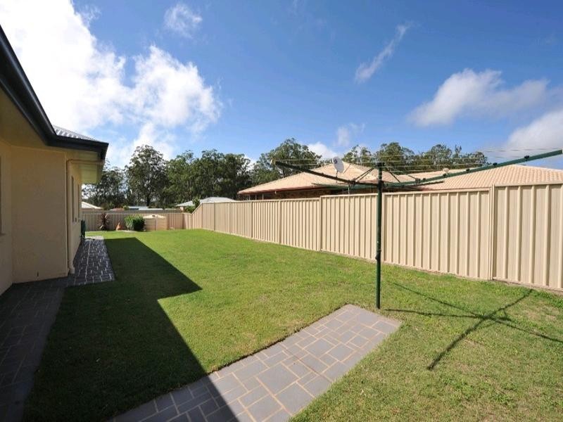27 Polzin Road, Highfields QLD 4352