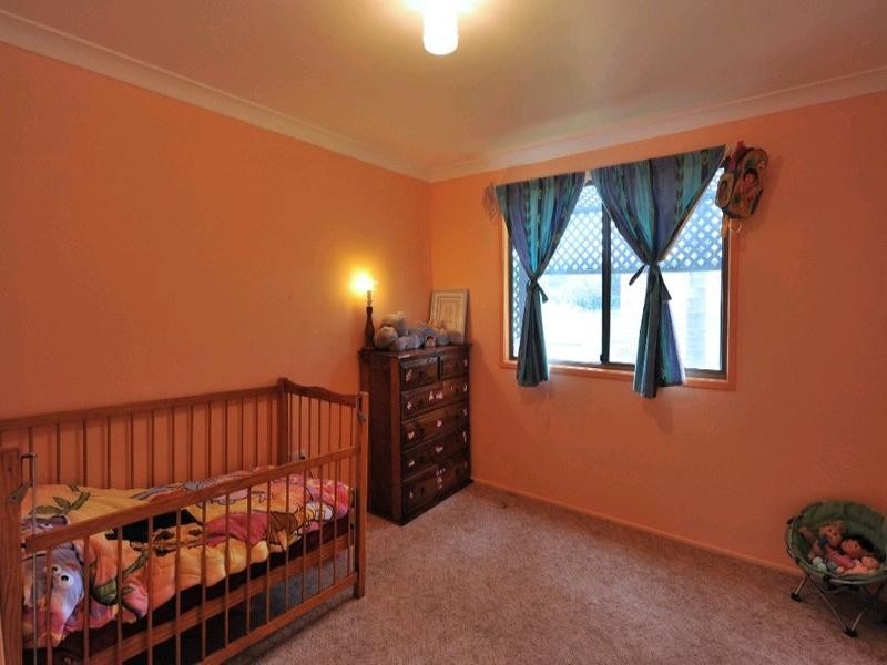 1 Burgundy Street, Wilsonton Heights QLD 4350