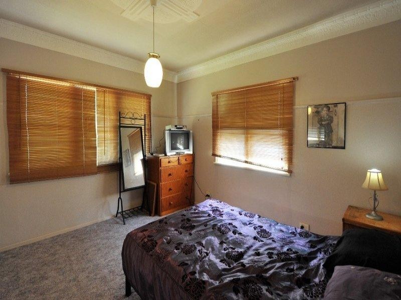 12 Braemar Street, South Toowoomba QLD 4350