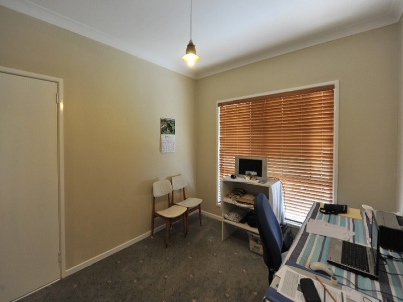 7 Debbie Court, Highfields QLD 4352