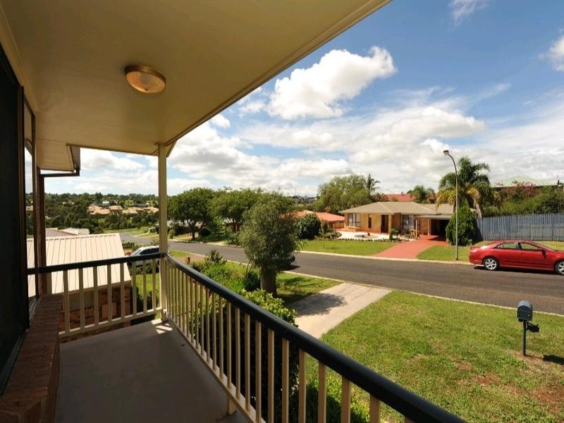 24 Horrocks Crescent, Kearneys Spring QLD 4350
