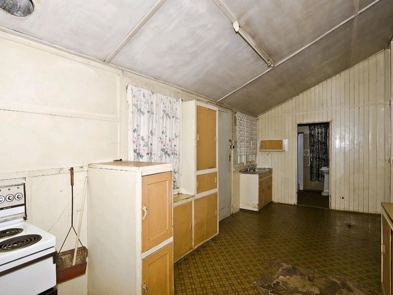 24 Hamwood Street, Toowoomba City QLD 4350