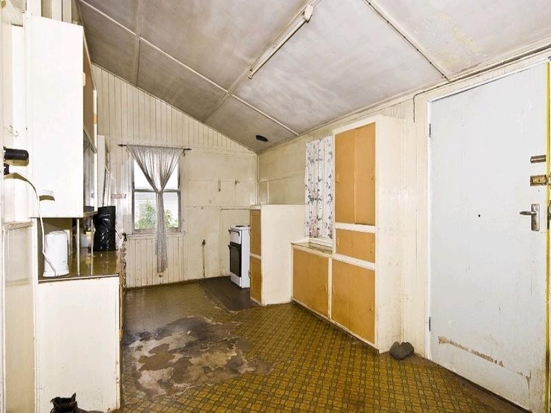 24 Hamwood Street, Toowoomba City QLD 4350