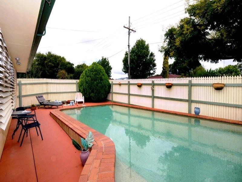 21 Hibiscus Drive, Centenary Heights QLD 4350