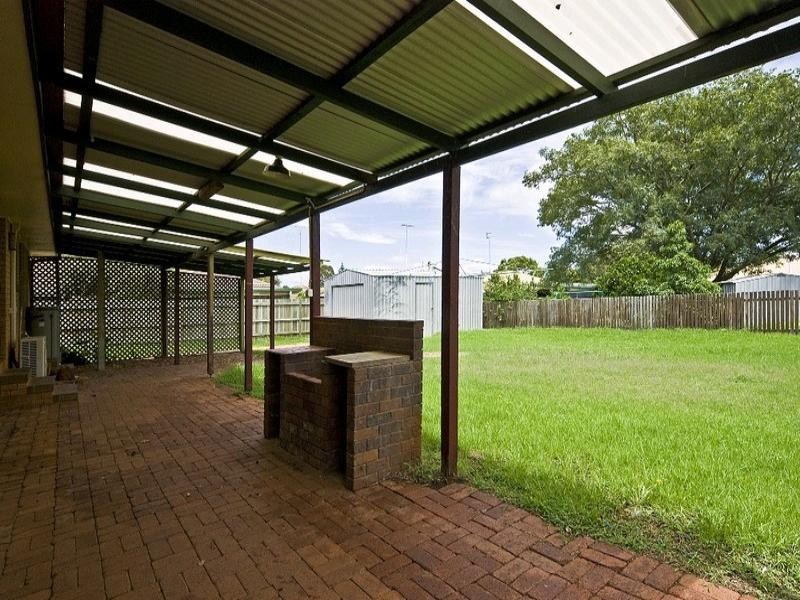 7 Lotus Crescent, Centenary Heights QLD 4350