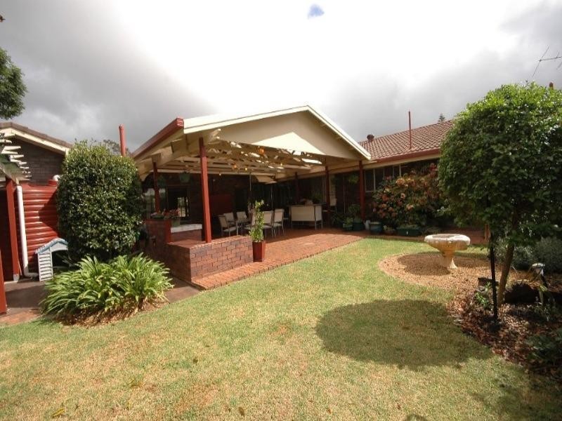 172 Alderley Street, Centenary Heights QLD 4350