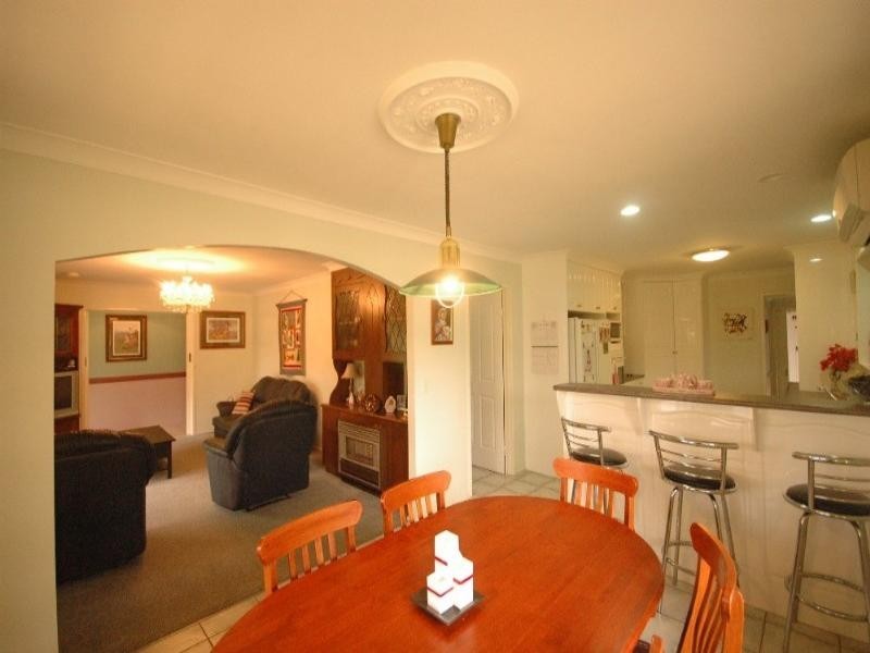 172 Alderley Street, Centenary Heights QLD 4350