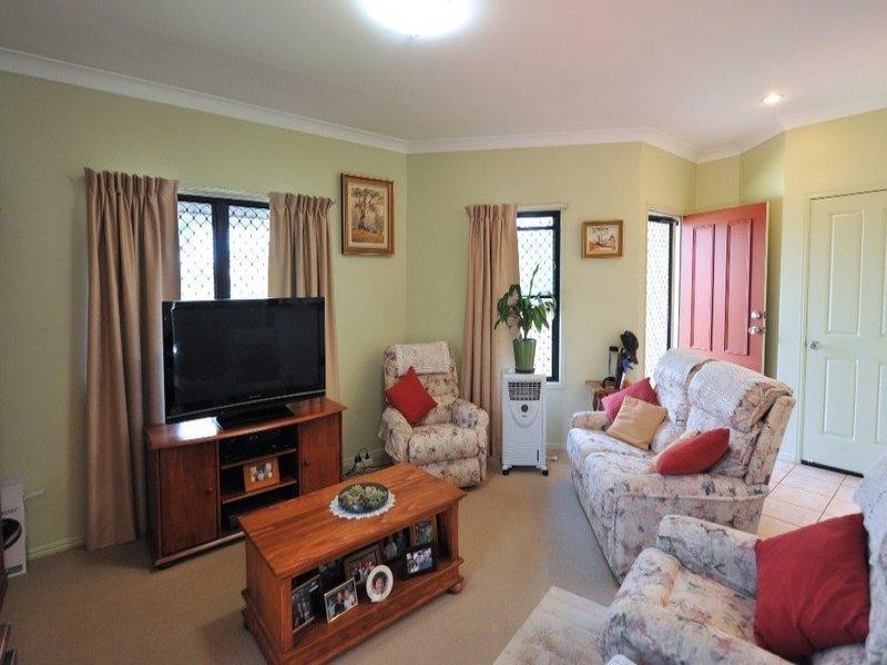 2/87c Mackenzie Street, East Toowoomba QLD 4350