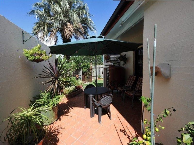 2/87c Mackenzie Street, East Toowoomba QLD 4350