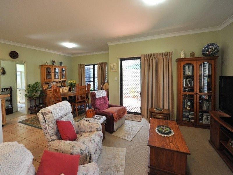 2/87c Mackenzie Street, East Toowoomba QLD 4350