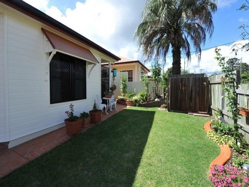 2/87c Mackenzie Street, East Toowoomba QLD 4350