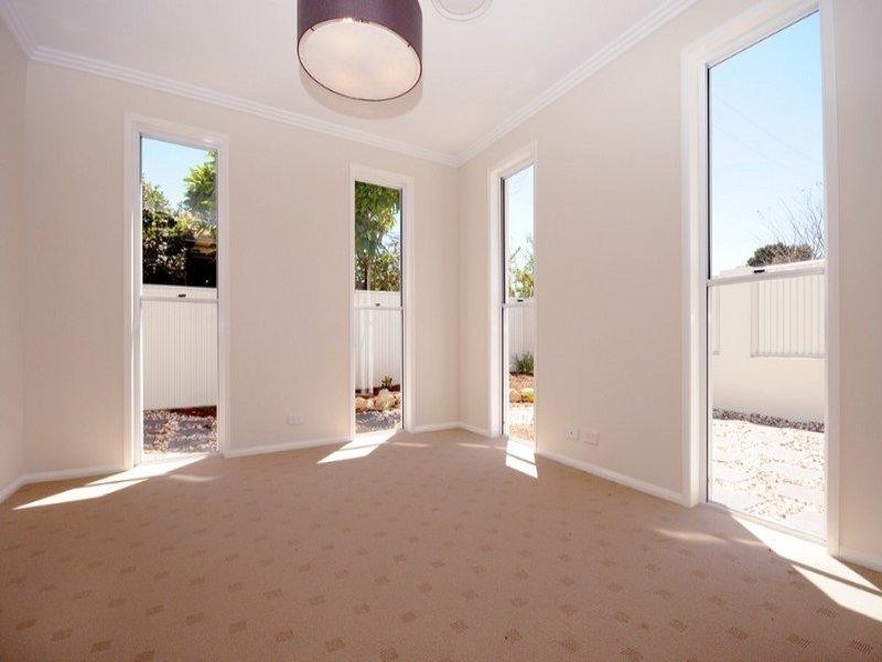 27 Burke Street, Rangeville QLD 4350