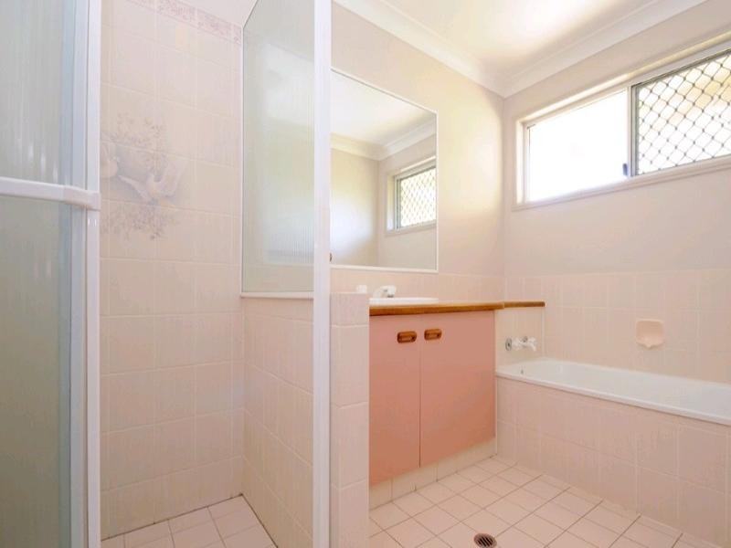 214 Ramsay Street, Middle Ridge QLD 4350