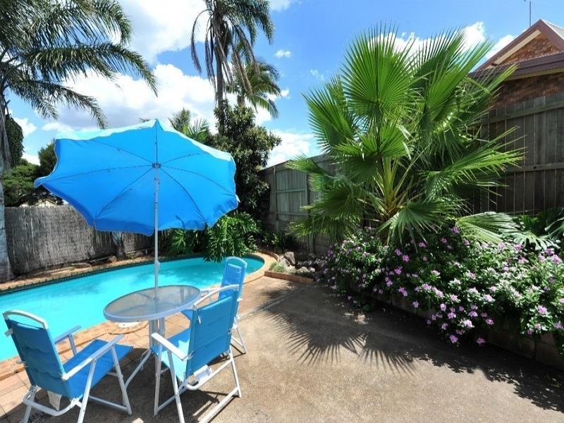 19 Mollison Court, Wilsonton QLD 4350