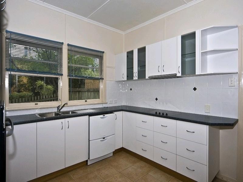 24 John Street, East Toowoomba QLD 4350