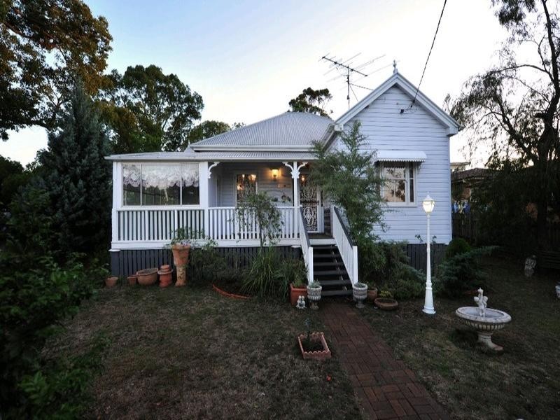 148 Perth Street, South Toowoomba QLD 4350