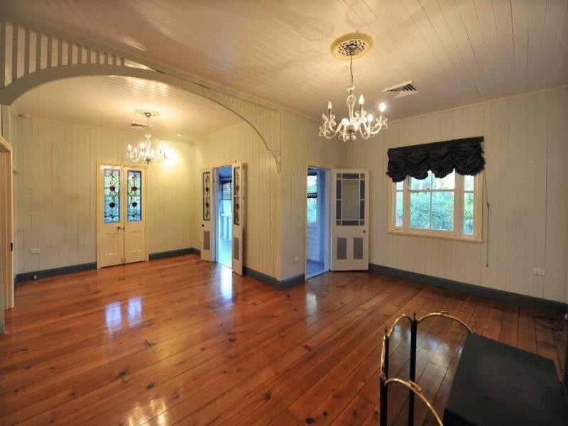 148 Perth Street, South Toowoomba QLD 4350