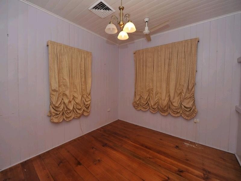 148 Perth Street, South Toowoomba QLD 4350