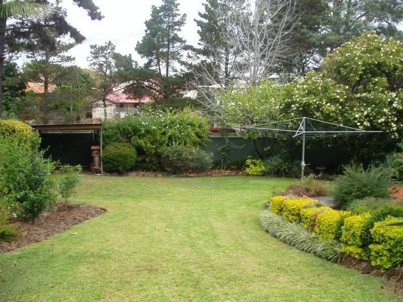 8 Messines Street, Harlaxton QLD 4350