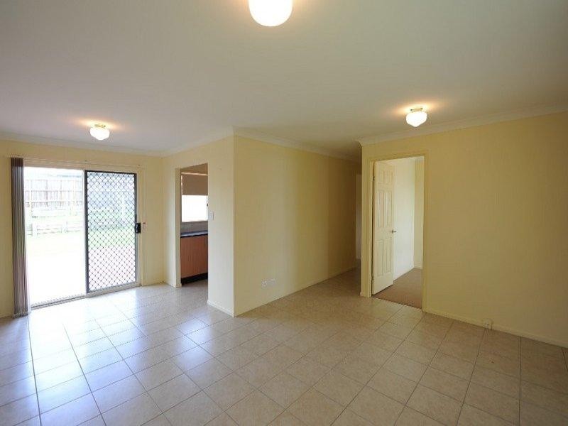 29 Wareena Crescent, Glenvale QLD 4350