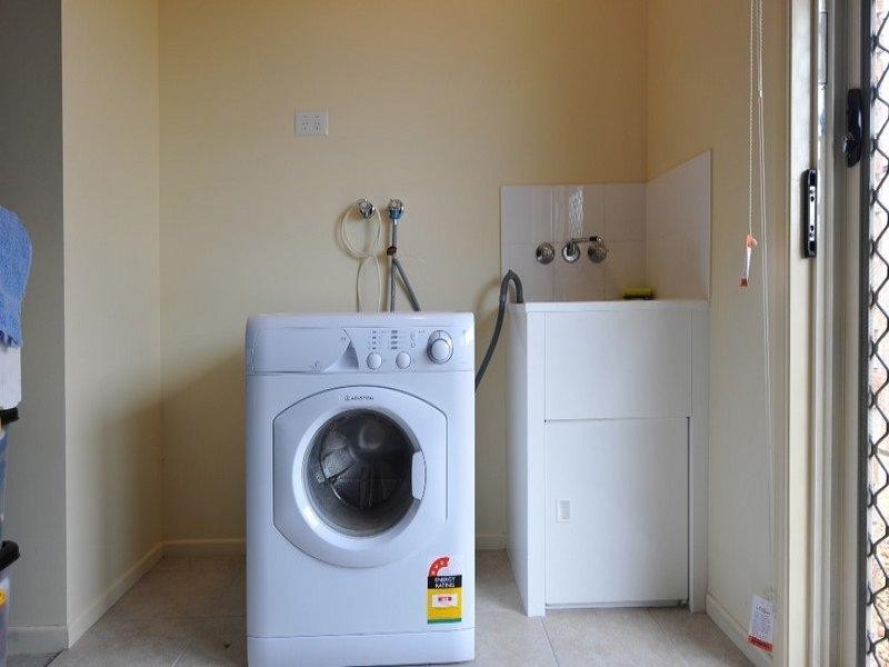 29 Wareena Crescent, Glenvale QLD 4350