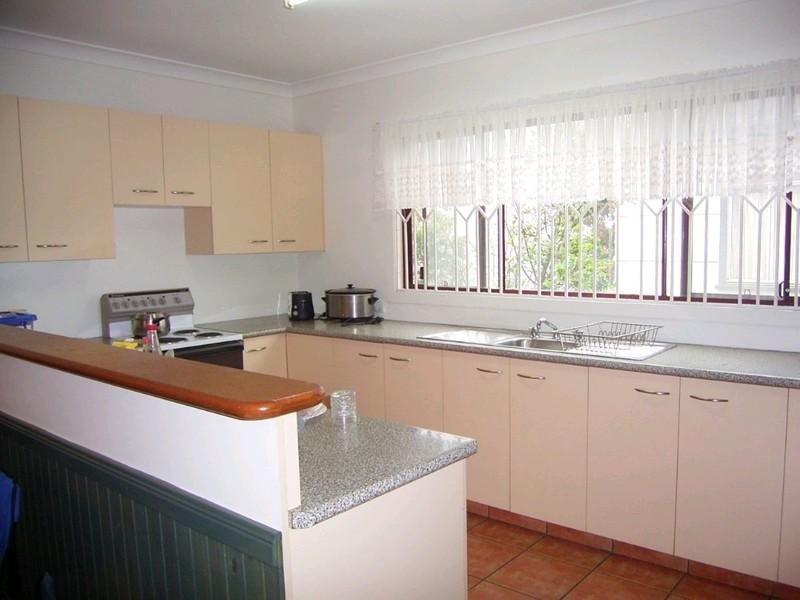 10 Ruthven Street, Harlaxton QLD 4350