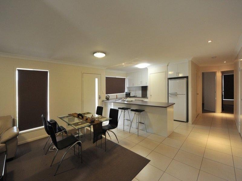 1/8 Gatfield Street, Newtown QLD 4305