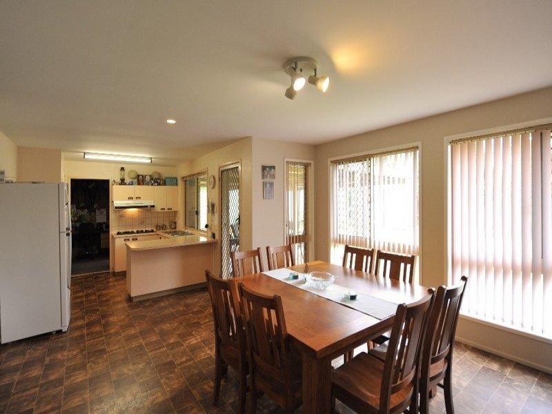 31 Stumm Street, Kearneys Spring QLD 4350